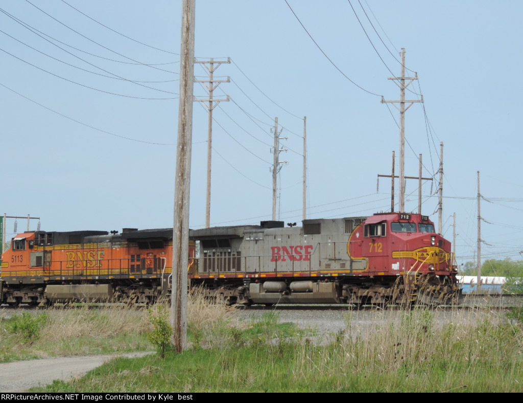 BNSF 712